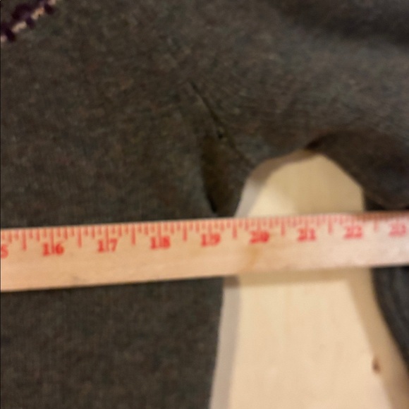 SKYR Lambswool Sweater. Large. - Picture 5 of 7